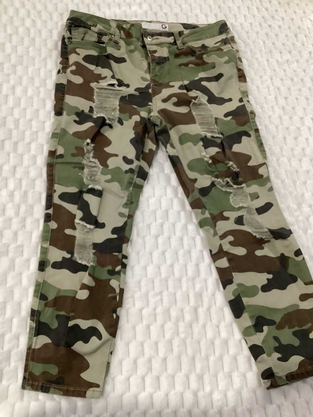 G by Guess Distressed Camo Skinny Pants - Green/Brown/Black